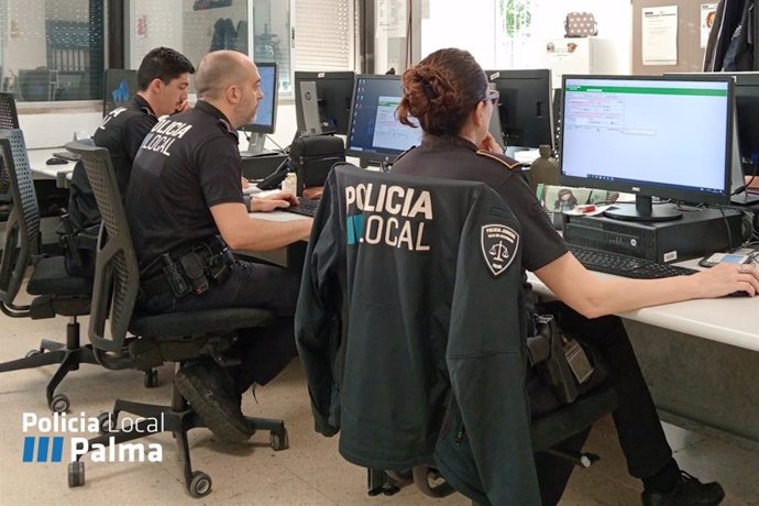 Agentes de la Policía Local de Palma