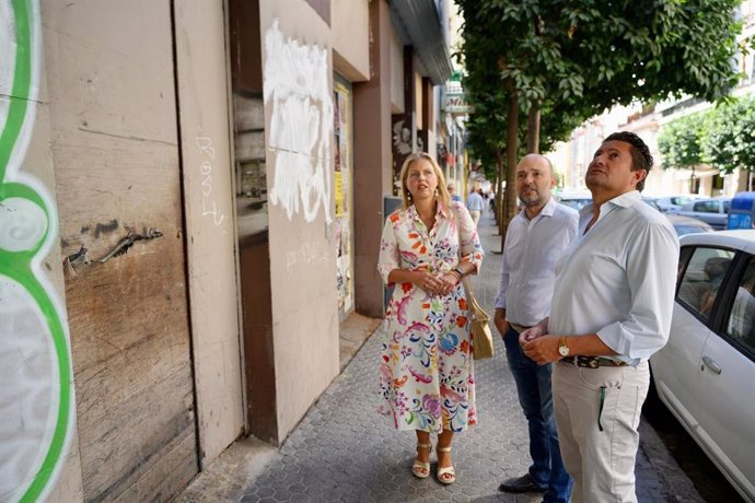 Peláez en la calle Feria