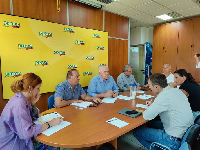 Toni Valero, coordinador de IU Andalucía y diputado nacional, en la reunión con COAG Andalucía.