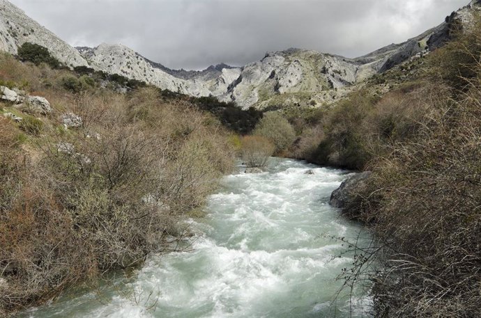 Archivo - Nacimiento del Río Castril. Archivo.