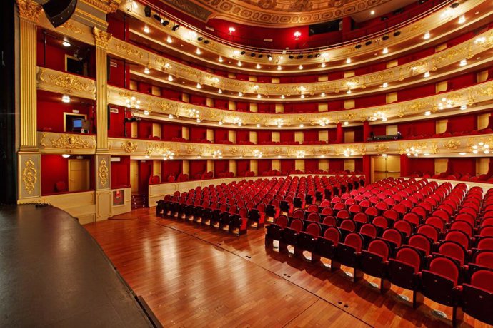 Archivo - Interior del Teatre Principal de Palma.