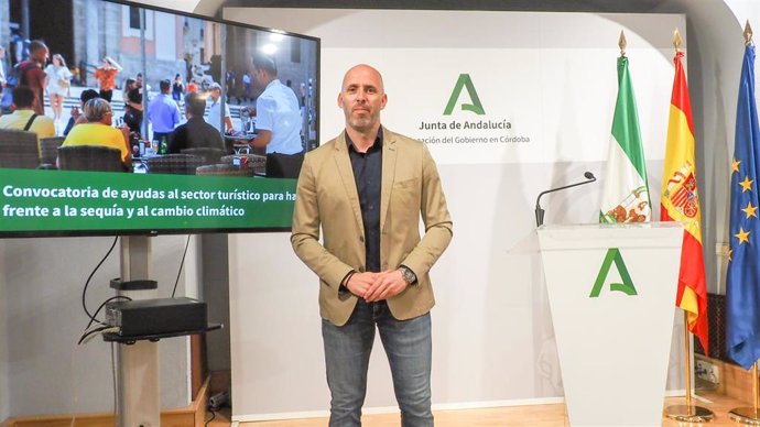 El delegado de Turismo y Andalucía Exterior en Córdoba, Eduardo Lucena.