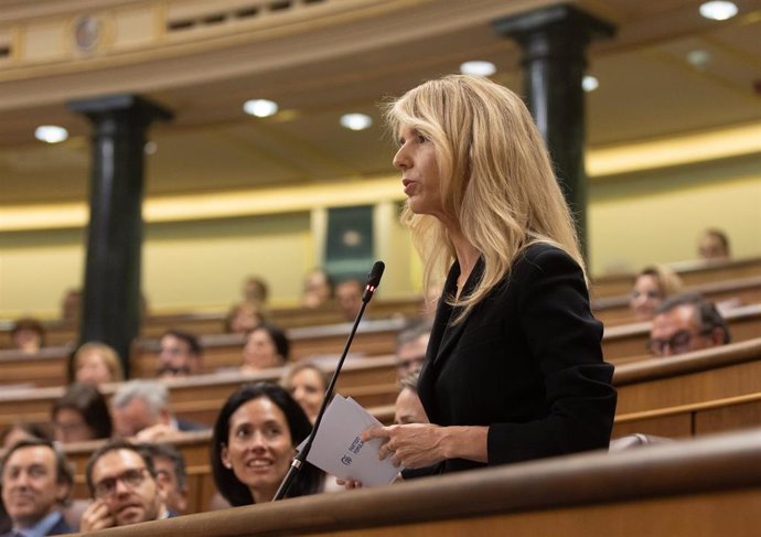 Archivo - La diputada del PP Cayetana Álvarez de Toledo, en el Congreso de los Diputados, a 26 de junio de 2024, en Madrid (España).  