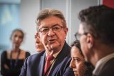 Foto: Melenchon vuelve a llamar a la movilización ante la falta de decisión de Macron para elegir primer ministro