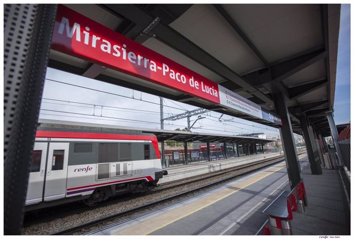 Archivo - Estación de cercanías en Madrid