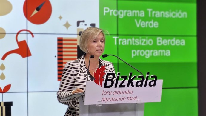 Ainara Basurko Bizkaiko Foru Aldundiko Ekonomia Sustatzeko diputatua prograren berri ematen