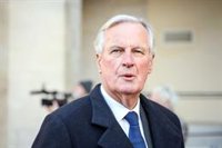 La izquierda acusa a Macron de "negar" con Barnier la voluntad popular y la ultraderecha se abre a apoyarle