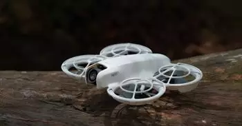 El nuevo dron compacto DJI Neo no necesita control remoto y cabe en la palma de la mano