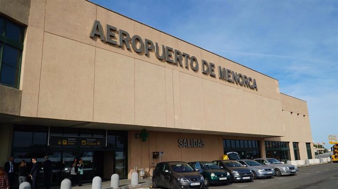 Archivo - Aeropuerto de Menorca.