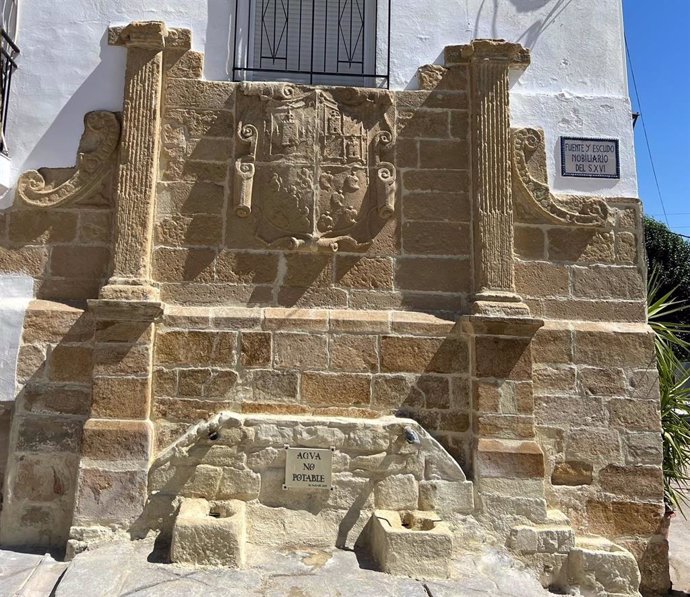 Fuente ornamental de El Mármol tras su restauración.