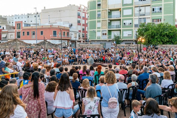 Archivo - Arxiu - Una jornada de riures i emoció a peu de carrer en el MIM de Sueca