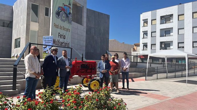 Inauguración de la III Feria Multisectorial de Peal de Becerro.