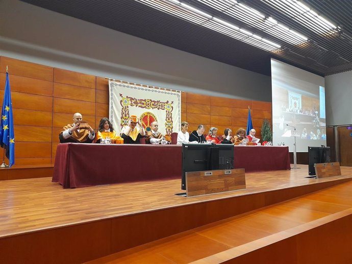 Imagen de la apertura del curso académico 2024-2025 de la Universidad Pública de Navarra (UPNA)