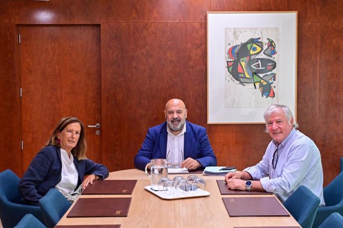 Del Moral, Martínez y Rodríguez, durante la reunión.