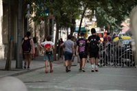 Más de 960.000 alumnos catalanes de Primaria y ESO ya han usado sus vales para material escolar
