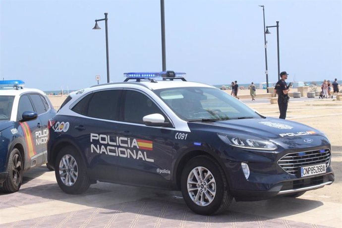 Coche de la Policía Nacional