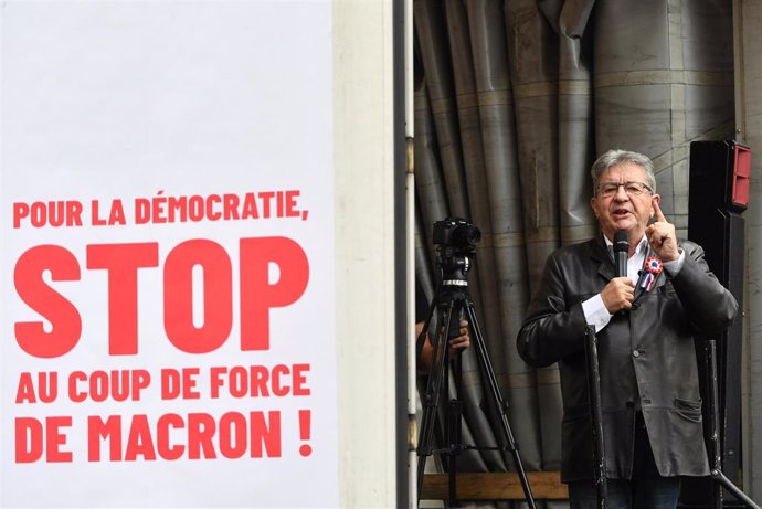 Manifestación contra Emmanuel Macron en París