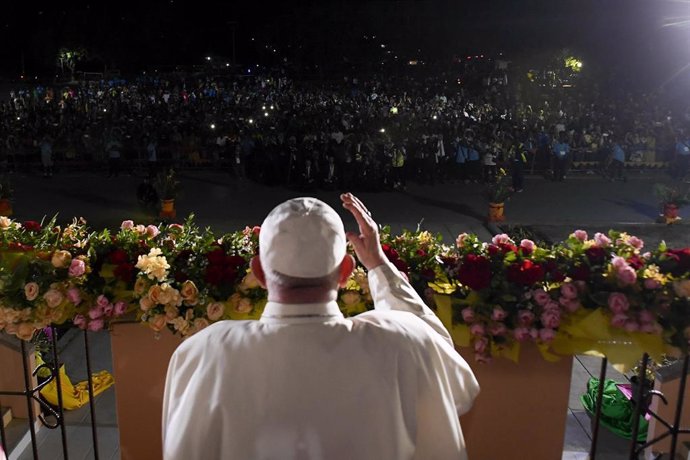 El Papa Francisco en un encuentro con religiosos en Papúa New Guinea