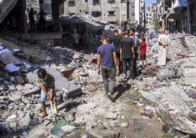 Imagen de la destrucción causada por la aviación israelí en el campo de refugiados de Yabalia, en el norte de la Franja de Gaza