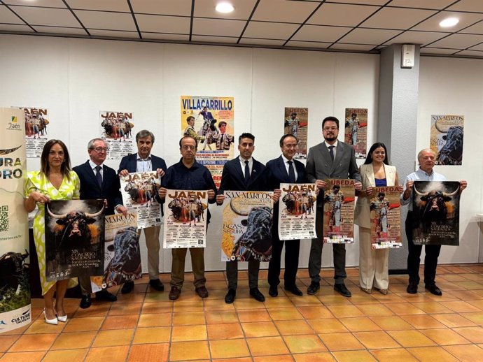 'Jaén, Cultura Del Toro' Se Promociona Entre Más De 70 Agentes De Viaje Y Peñas Taurinas De Arlés