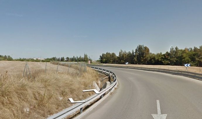 Carretera A-471 a su paso por Lebrija (Sevilla)