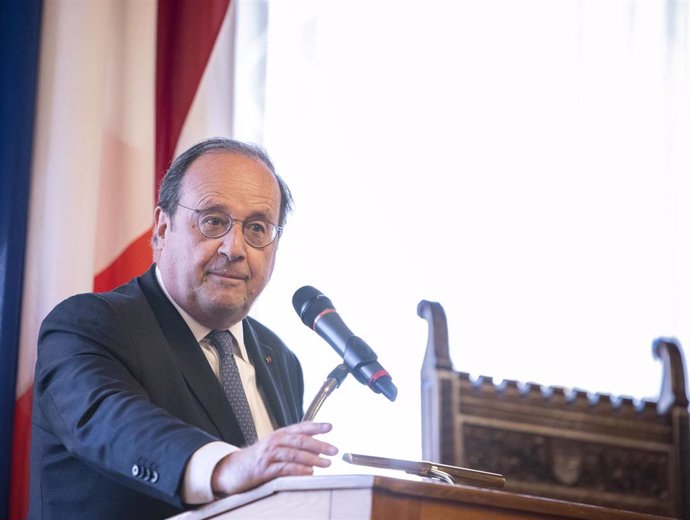 Archivo - François Hollande, expresidente de Francia