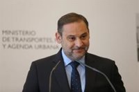 Ábalos dice sentirse perseguido por el Gobierno y critica que Transportes trate de "suplantar" a la justicia