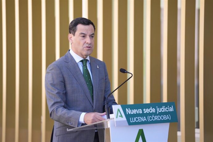 El presidente de la Junta de Andalucía, Juanma Moreno, en Lucena (Córdoba).