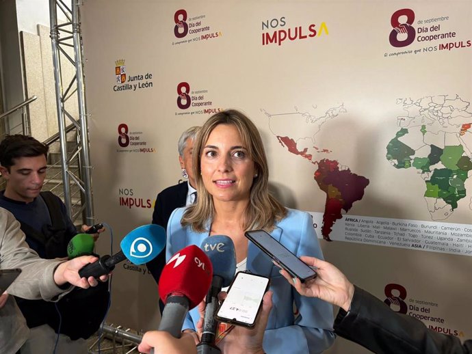 La directora de Acción Exterior de la Junta de Castilla y León, Irene Muñoz, este lunes en los actos del Día del Cooperante en León.