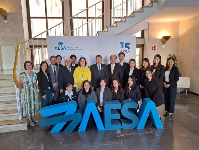 AESA firma un acuerdo de cooperación internacional con Tailandia.