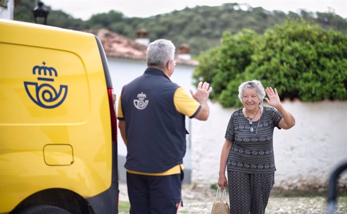 Huelva.- La red postal de Correos en la provincia facilita el acceso a servicios bancarios a través de 'Correos Cash'