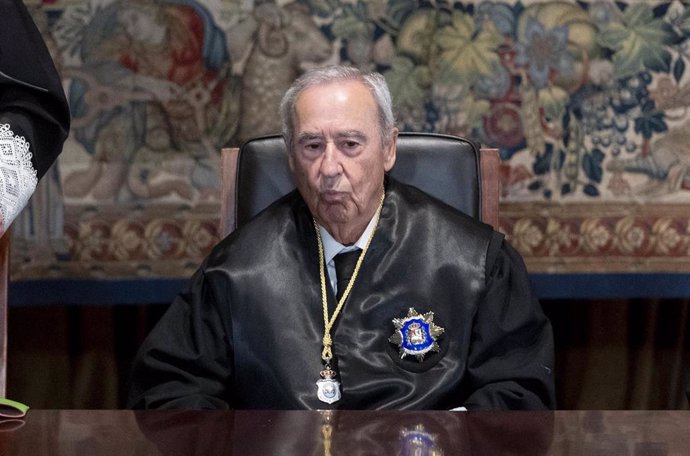 El magistrado del Tribunal Constitucional, Ricardo Enríquez Sancho, durante la toma posesión del nuevo magistrado del TC, José María Macías, en el Tribunal Constitucional, a 6 de septiembre de 2024, en Madrid (España). (Foto de archivo).