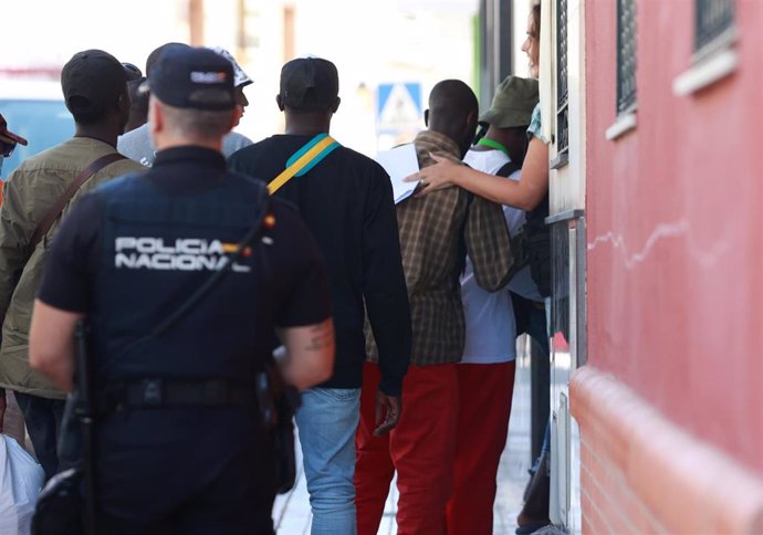 Llegada de los migrantes a Alcalá de Guadaíra