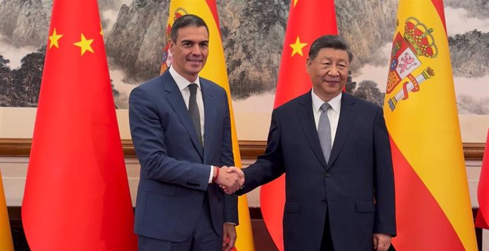 España y China firman un acuerdo para impulsar la cooperación científica.