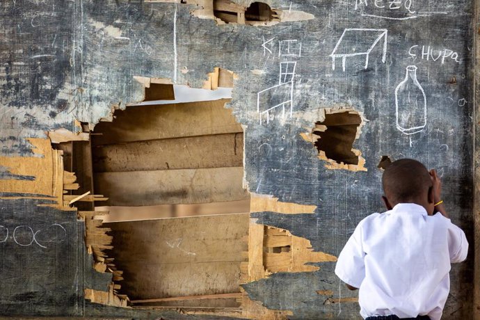 On average, eight attacks on education or cases of military use of schools were recorded daily around the world in 2022 and 2023, according to the newly released ‘Education Under Attack 2024’ report. Last year alone, more than 10,000 students and educator