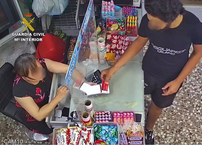 Con la tarjeta de crédito robada hicieron hasta seis compras en comercios de Archena