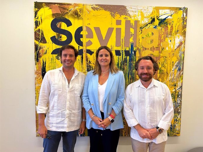 La delegada de Turismo y Cultura, en la presentación de la XVI temporada de zarzuela de Sevilla.