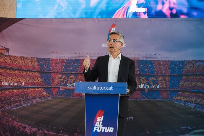 El líder de 'Sí al Futur' y excandidato a las elecciones del FC Barcelona, Víctor Font, en una rueda de prensa