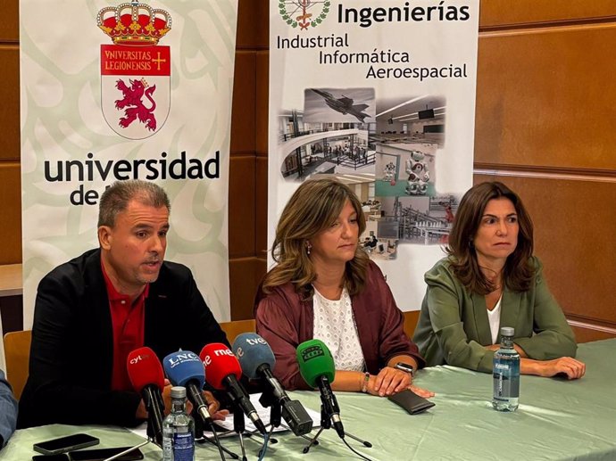 La rectora de la Universidad de León (ULE), Nuria González.