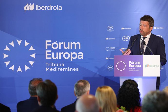 El president de la Generalitat, Carlos Mazón, participa en un esmorzar informatiu de Fórum Europa Tribuna Mediterrnia este dimarts a Valncia