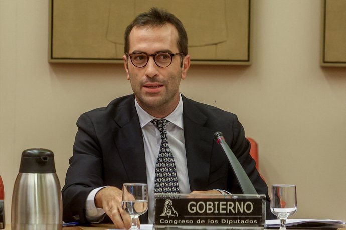 El ministro de Economía, Comercio y Empresa, Carlos Cuerpo,