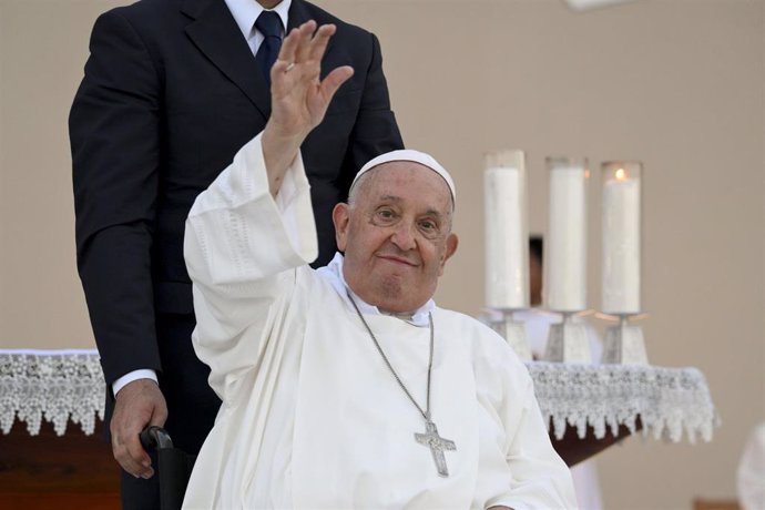 10 September 2024, East Timor, Dili: Pope Francis celebrates an open-air Mass in Taci Tolu, a coastal plain in East Timor. East Timor also known as Timor Leste is the third stop of a marathon 12-day tour to the Asia-Pacific region. Photo: -/IPA via ZUMA P