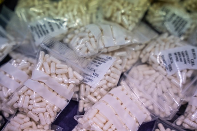 Pastillas de droga incautadas durante la operación 'Butterfly' de Policía Nacional que ha desabastecido los almacenes de droga de síntesis en el eje norte de España, en el Complejo Policial de Canillas, a 21 de junio de 2023, en Madrid (España).