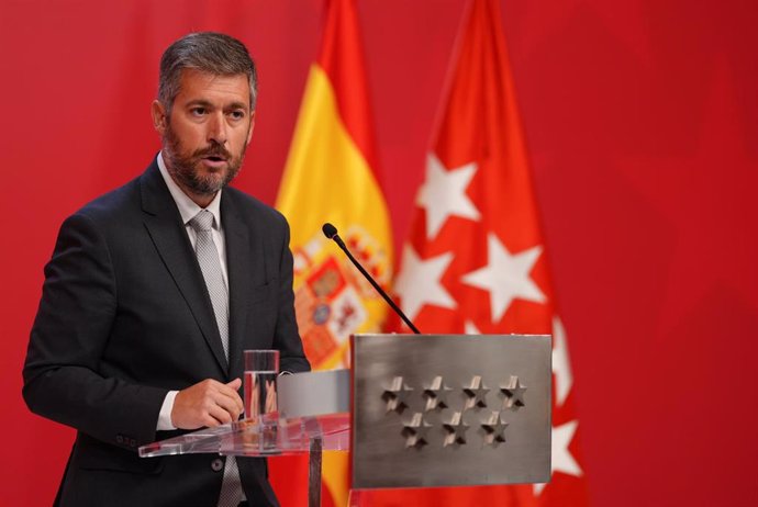 El consejero de Presidencia, Justicia y Administración Local, Miguel Ángel García Martín, en rueda de prensa tras el Consejo de Gobierno