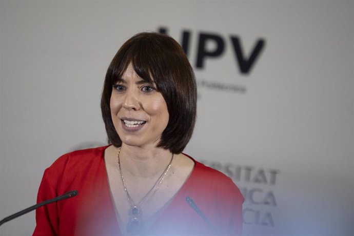 La ministra de Ciencia, Innovación y Universidades, Diana Morant, interviene durante el Acto de Apertura del Curso Académico 2024/2025 de las Universidades Valencianas