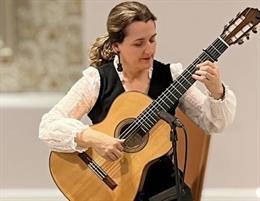 Además de ser una virtuosa de la guitarra flamenca, Celia Morales es profesora titulada por el Conservatorio Superior de Música de Málaga y, desde 2006, miembro destacado de la Cátedra de Flamencología de Cádiz.