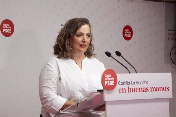 La diputada del grupo socialista en las Cortes de Castilla-La Mancha, Charo García Saco.