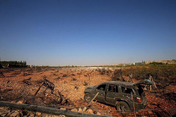 Material militar destrozado en el Valle de la Becá, en Líbano  