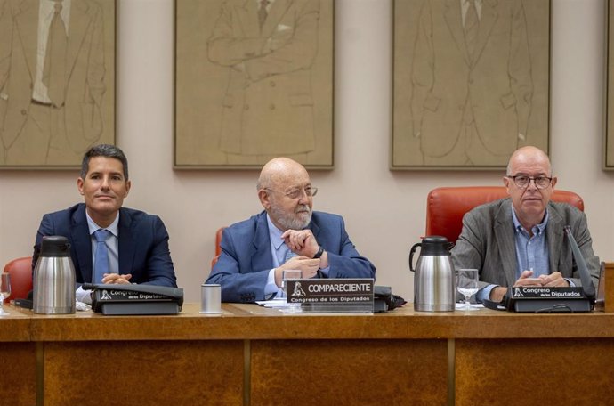 El presidente del Centro de Investigaciones Sociológicas (CIS), José Félix Tezanos, durante la Comisión Constitucional del Congreso, a 11 de septiembre de 2024, en Madrid (España). 