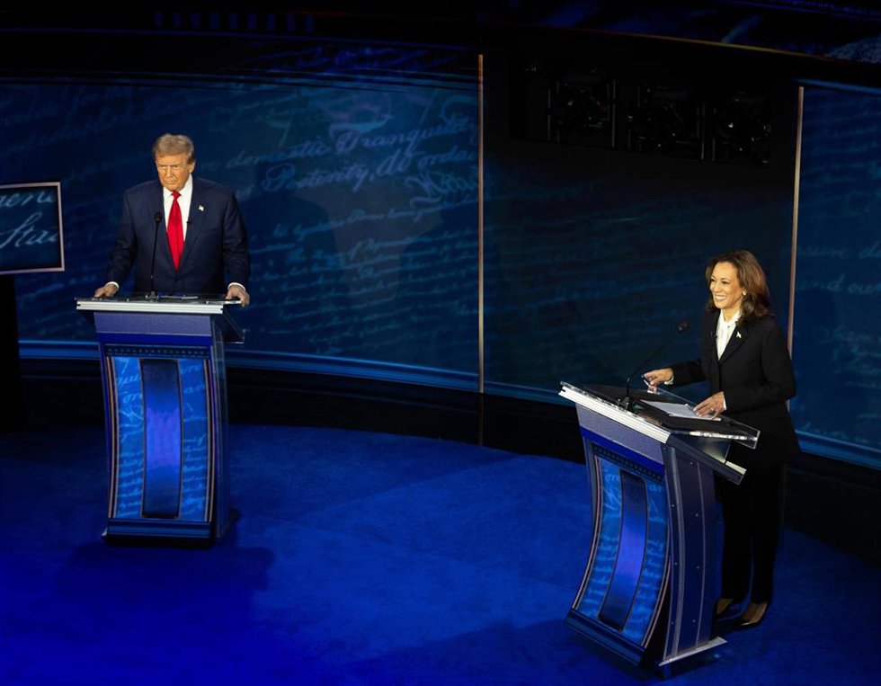 Donald Trump y Kamala Harris durante el primer y único debate televisado de la campaña